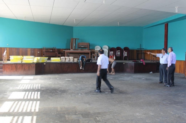 Supervisaron el inicio de las obras de refacci&oacute;n del audit&oacute;rium institucional en su primera etapa